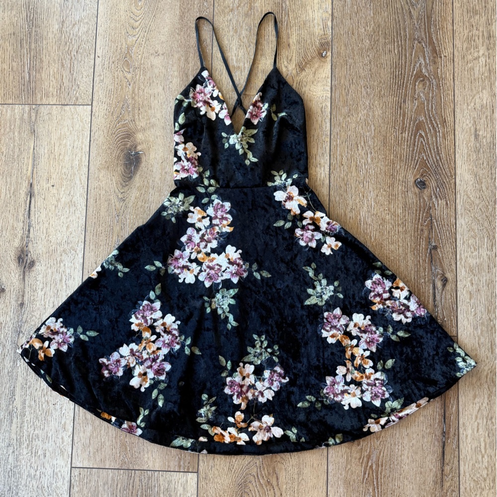 Glaze Black Floral Velvet Skater Mini Dress